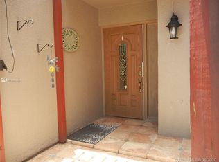 1200 W Fairway Rd, Pembroke Pines, FL 33026