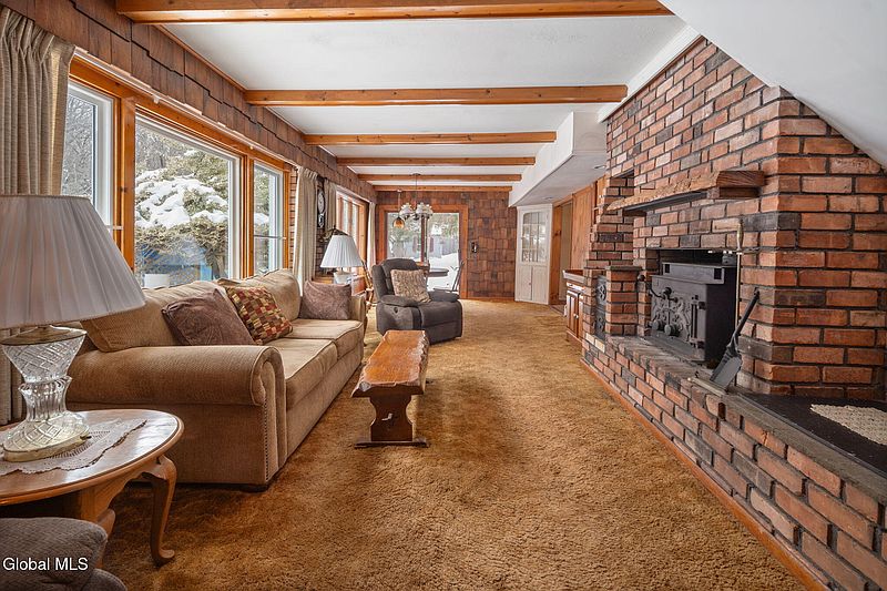 2nd image of 63 Diamond Hill Road