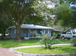 705 N Warnell St, Plant City, FL 33563