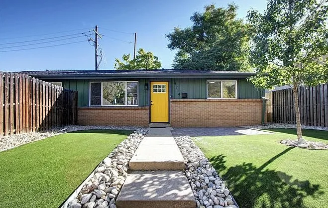 4214 N Pecos St — Photo 1