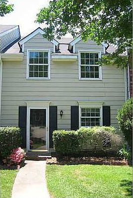 1st image of 5027 Bell Dr