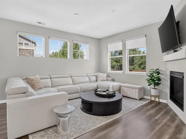 24847 E Calhoun Place #B, Aurora, CO 80016
