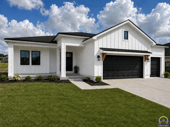 6211 SW 46th Ct, Topeka, KS 66610