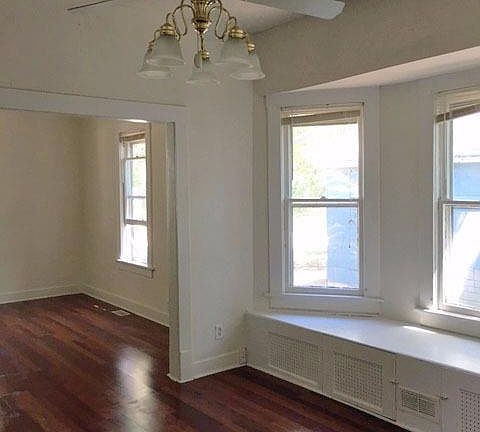 3rd image of 522 S 12th St