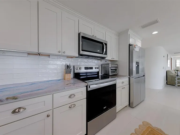 326 176th Avenue Cir — Photo 13