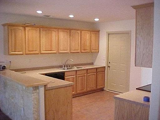 3rd image of 820 SHADY GROVE DR