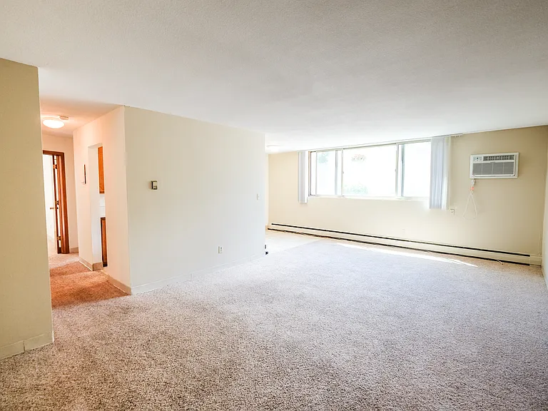 Grand Place Apartments — Photo 27