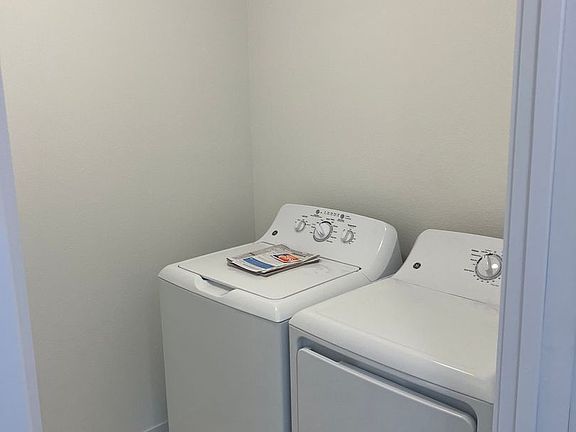 4th image of 308B Torontos Ct