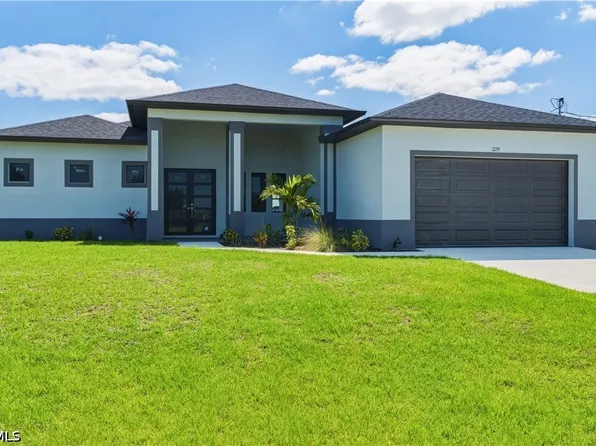 219 NW 28th Ct, Cape Coral, FL 33993