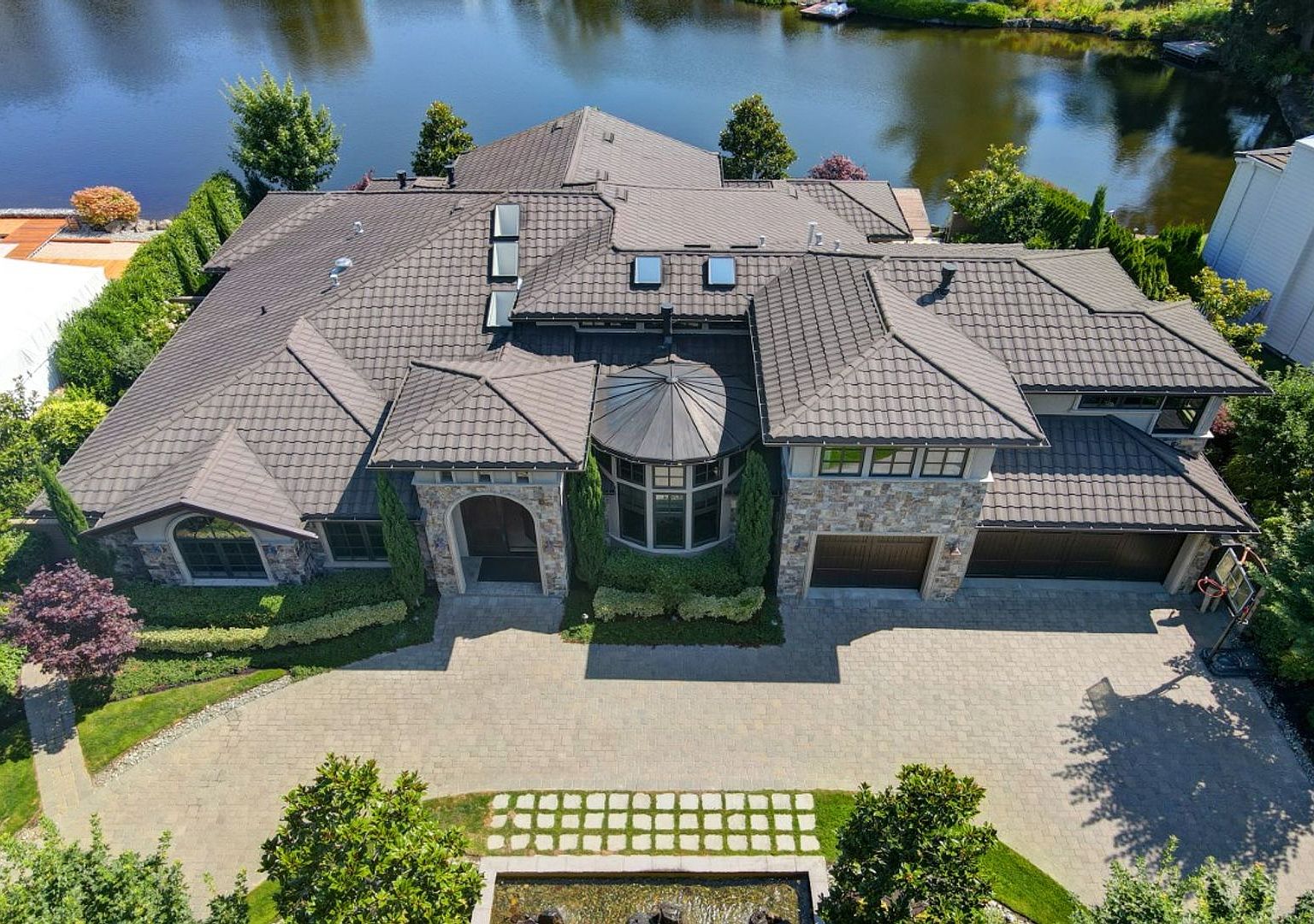 1328 85th Ave NE, Clyde Hill, WA 98004 | Zillow
