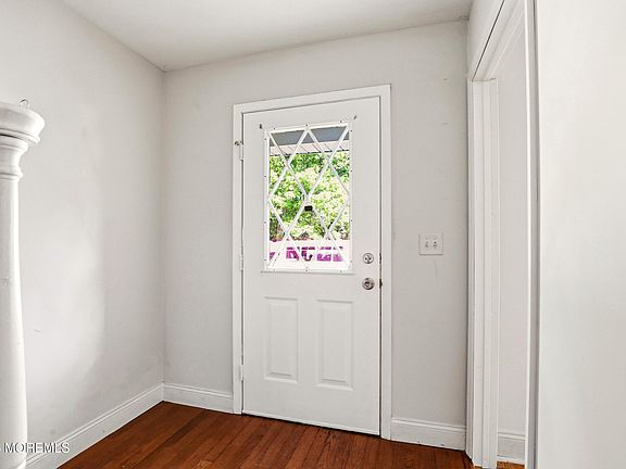 5th image of 520 Davids Court
