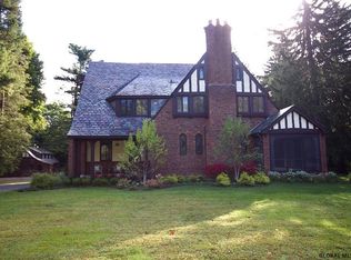 407 Loudon Rd, Loudonville, NY 12211