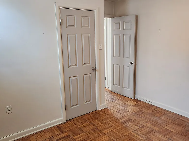 5452 Lincoln Hwy #5 — Photo 13