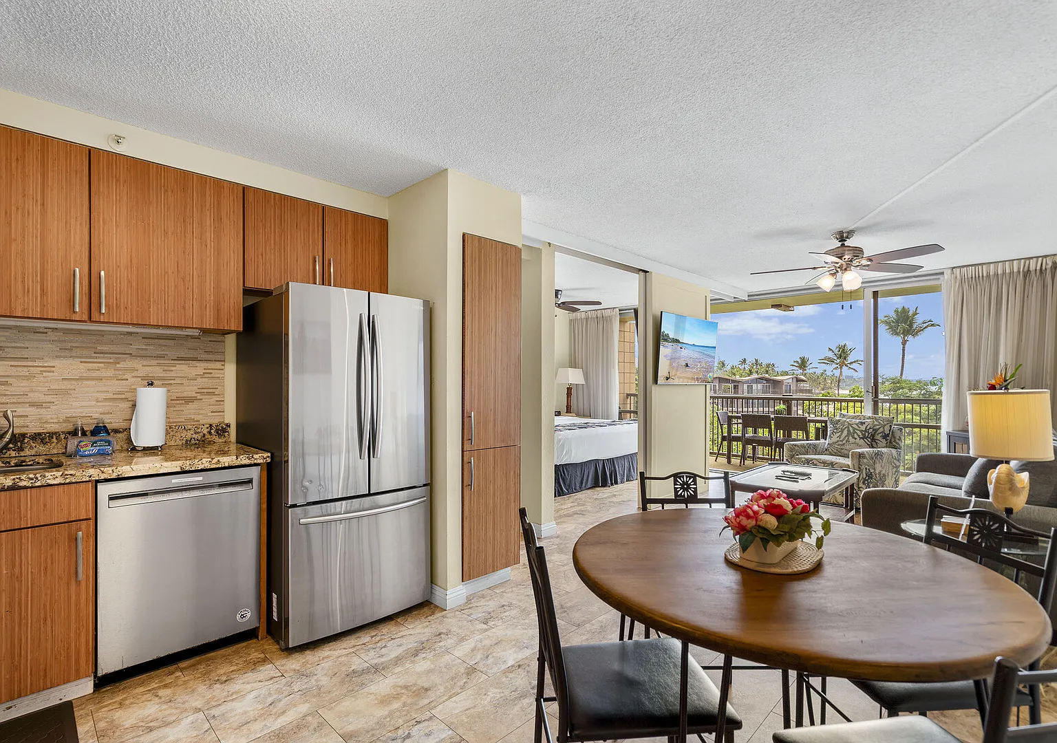 Mana Kai 410 - The Ultimate Maui Beach Condo Experience - Renovated - — Photo 4