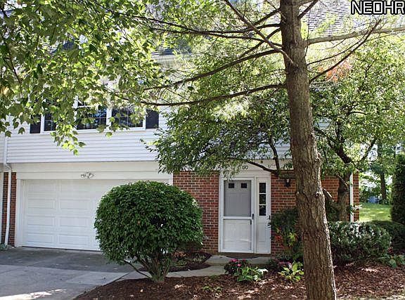 2nd image of 130 Commons Ct #17