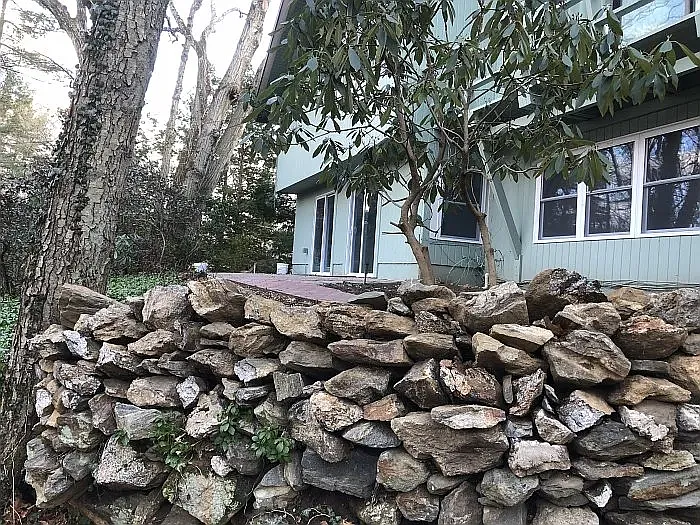 35 Saxon Woods Rd #1 — Photo 2