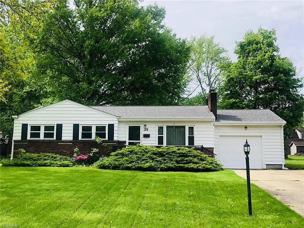 39 Skyline Dr photo 1
