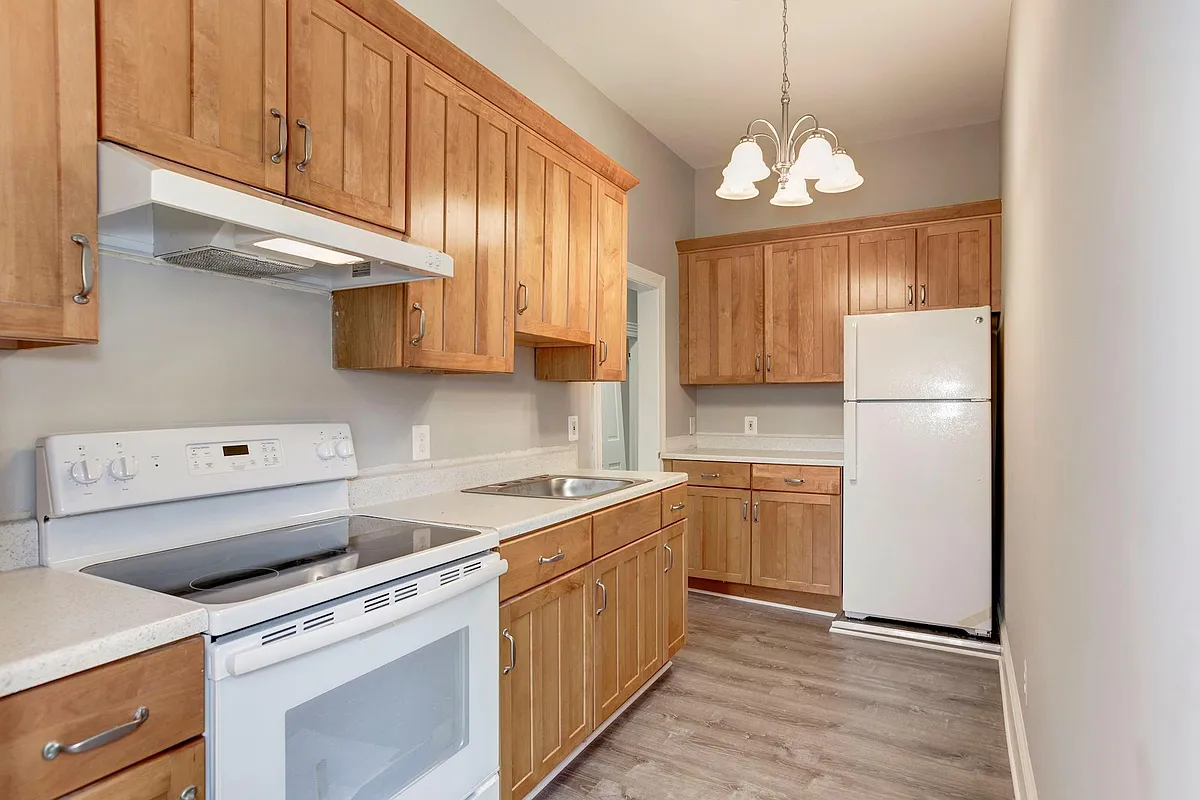 Building Photo - 212 W Montgomery Ave #2