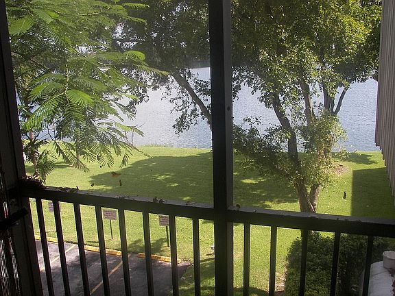 3rd image of 20860 San Simeon Way APT 303-6