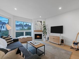607 E 8th Ave #203, Vancouver, BC V5T1T2