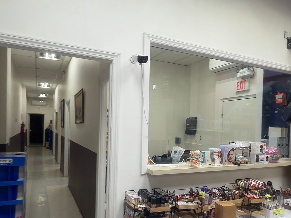 1st image of 111-21 Roosevelt Ave Floor 1
