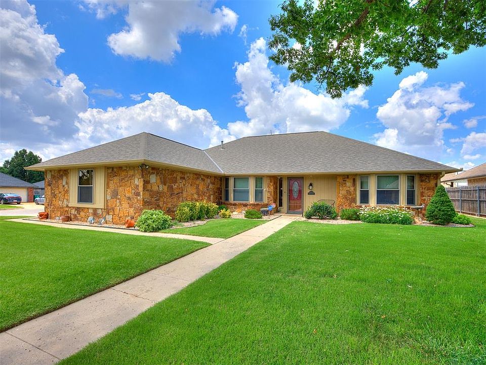 1st image of 8201 Canna Ln