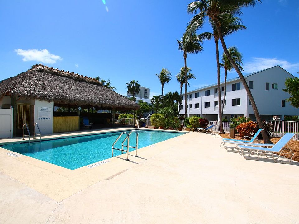 1st image of 95 Coco Plum Dr APT 4A