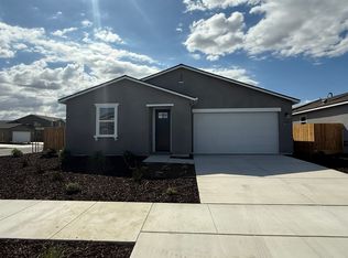 2311 N Kayenta St, Visalia, CA 93291