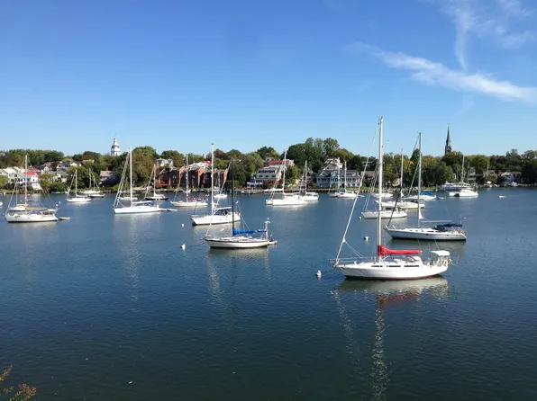 15 President Point Dr Unit A2, Annapolis, MD 21403