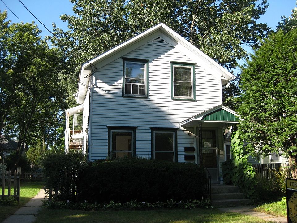 1st image of 5 Avery St #2
