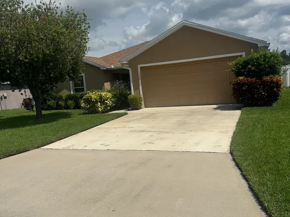 1332 Normandy Heights Cir, Winter Haven, FL 33880