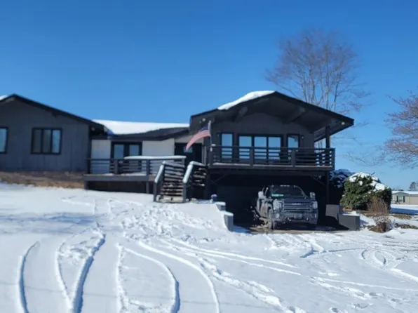 217 Community Dr, Madisonville, TN 37354