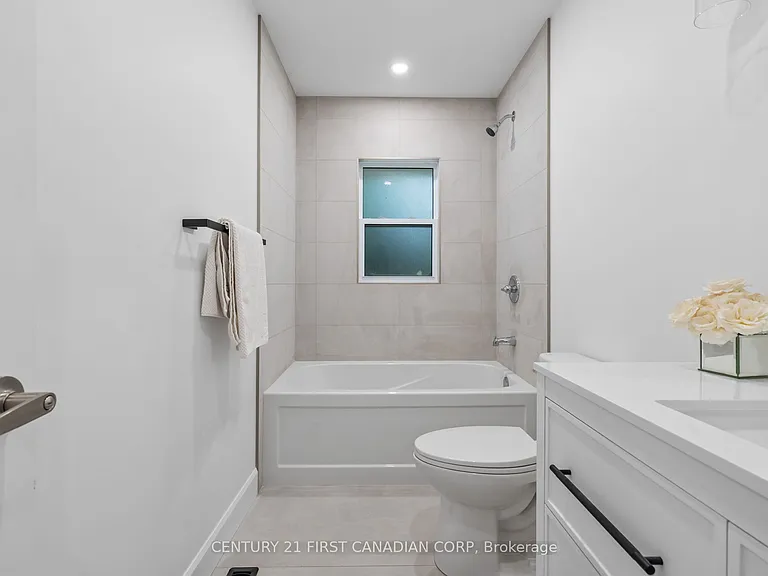 32 Braemar Cres — Photo 30