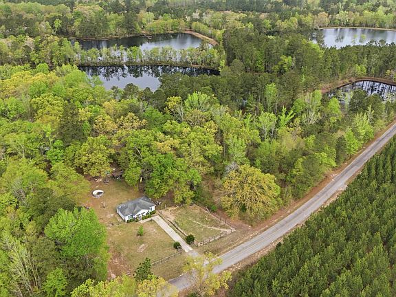 4th image of 412 Pond Bluff Rd