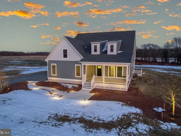 556 Gravesend Rd, Smyrna, DE 19977