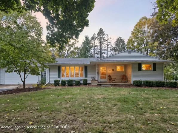 716 Cumberland Dr, Eaton Rapids, MI 48827