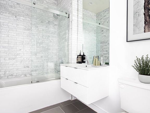4th image of 12770 Caswell Ave #304