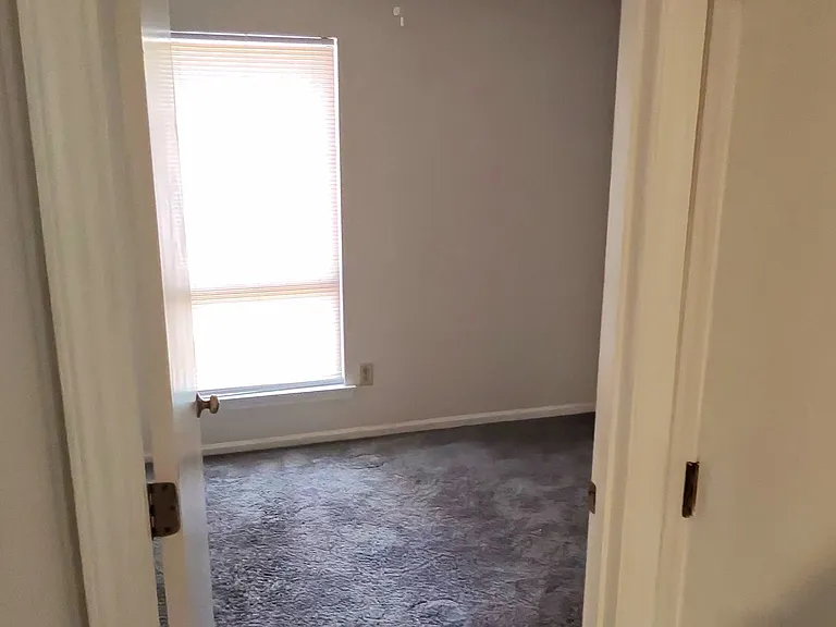 710 Carolina Ave — Photo 21