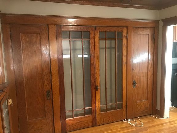 4th image of 519 S 18th St #5