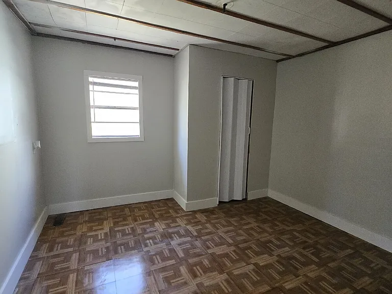111 Owens Rd — Photo 13