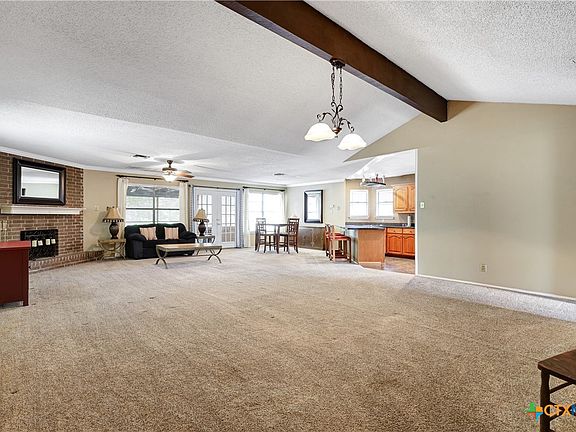 4th image of 8211 Knute Rockne St