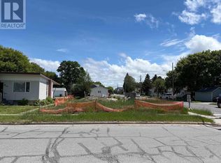 700 Crowe Ave, Fort Frances, ON P9A2L6