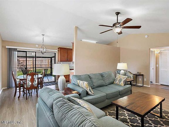 4th image of 3533 Tremolino Way