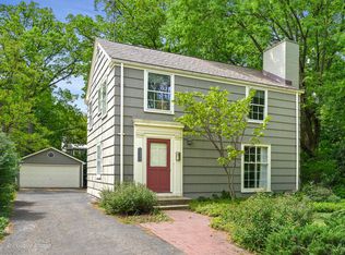 1325 Gilbert Ave, Downers Grove, IL 60515