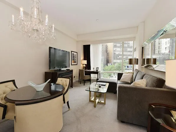 1 Central Park West image 3 of 17