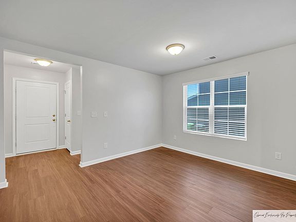 3rd image of 291 Windfall Rd