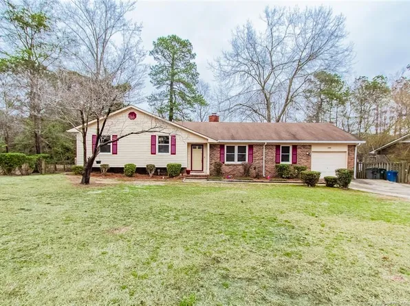 1862 Paisley Ave, Fayetteville, NC 28304