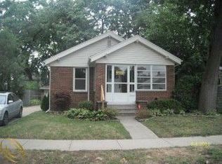 1554 W Saratoga Ave, Ferndale, MI