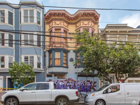 3017 20th St, San Francisco, CA 94110