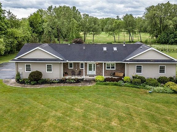 3rd image of 1466 Paddy Ln